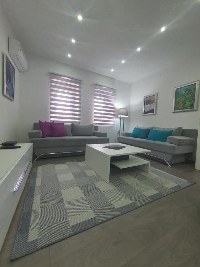 Apartman Din 트라브니크 외부 사진